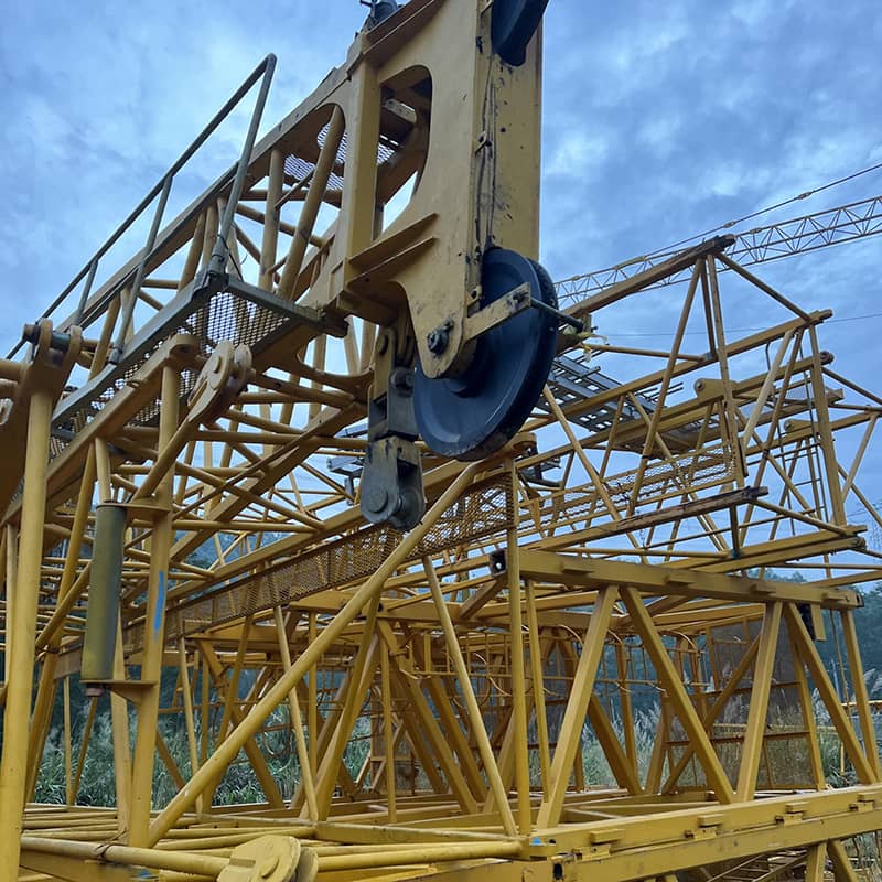 ZOOMLION L400-25 LUFFING TOWER CRANE